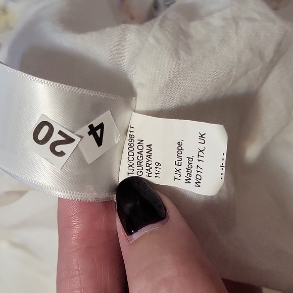 New Kid's Tommy Bahama Dress - Picture 12 of 12